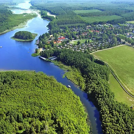 度假居 Mit Sauna Im Mirow Granzow